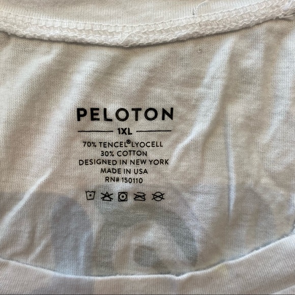 Peloton Flow Tie-Dye RacerbackTank Top Athletic Size 1XL - Picture 5 of 8